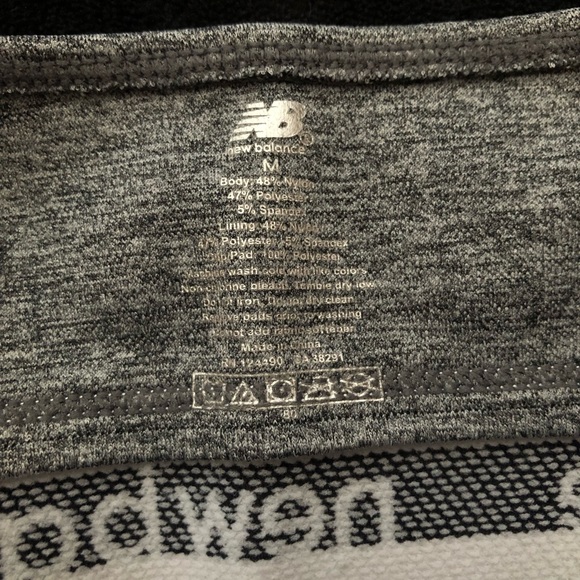 New balance sports top - Picture 4 of 4